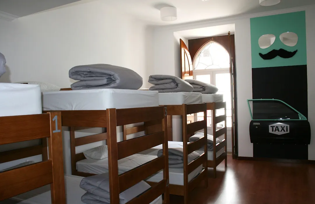 Hostel 2300 Thomar-1